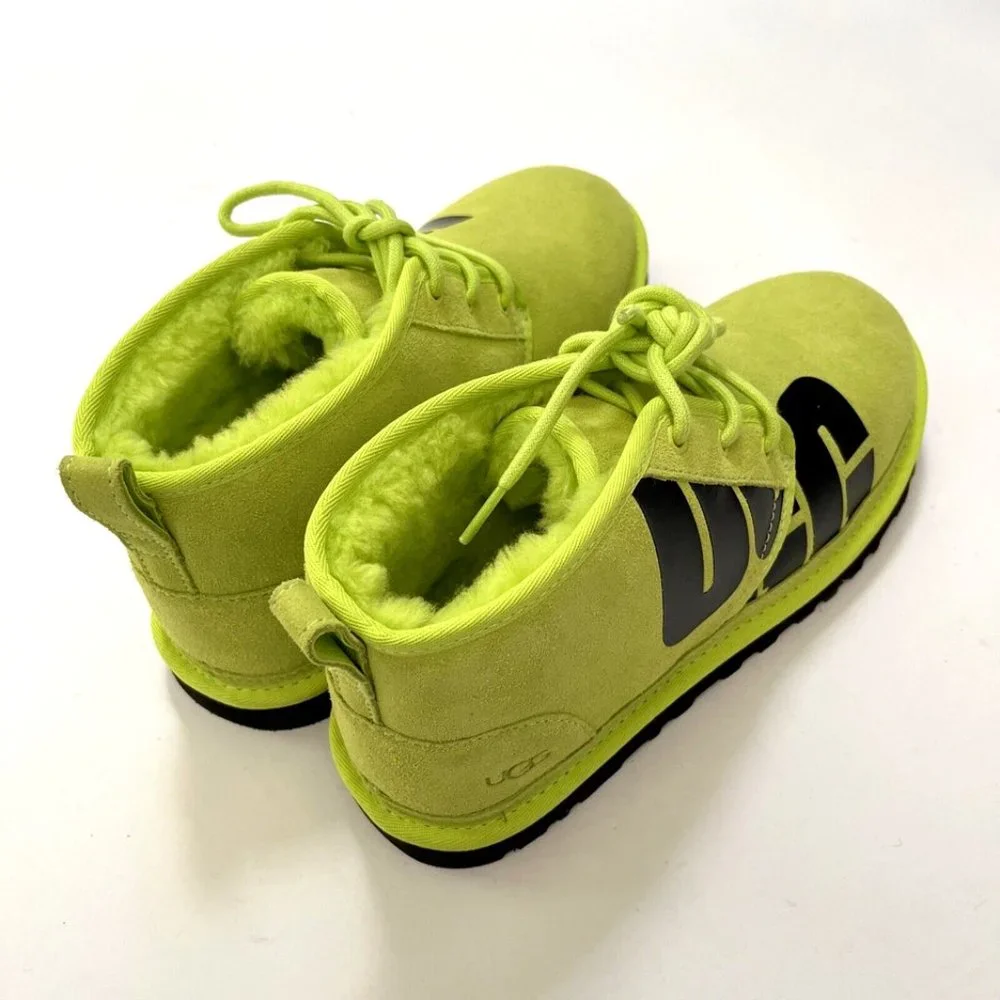 UGG Neumel Chopd Chukka Boots Lime Green Black Logo Suede Mens Size 10 NWOB